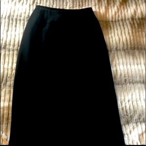 Jessica Howard Black Skirt Size 8